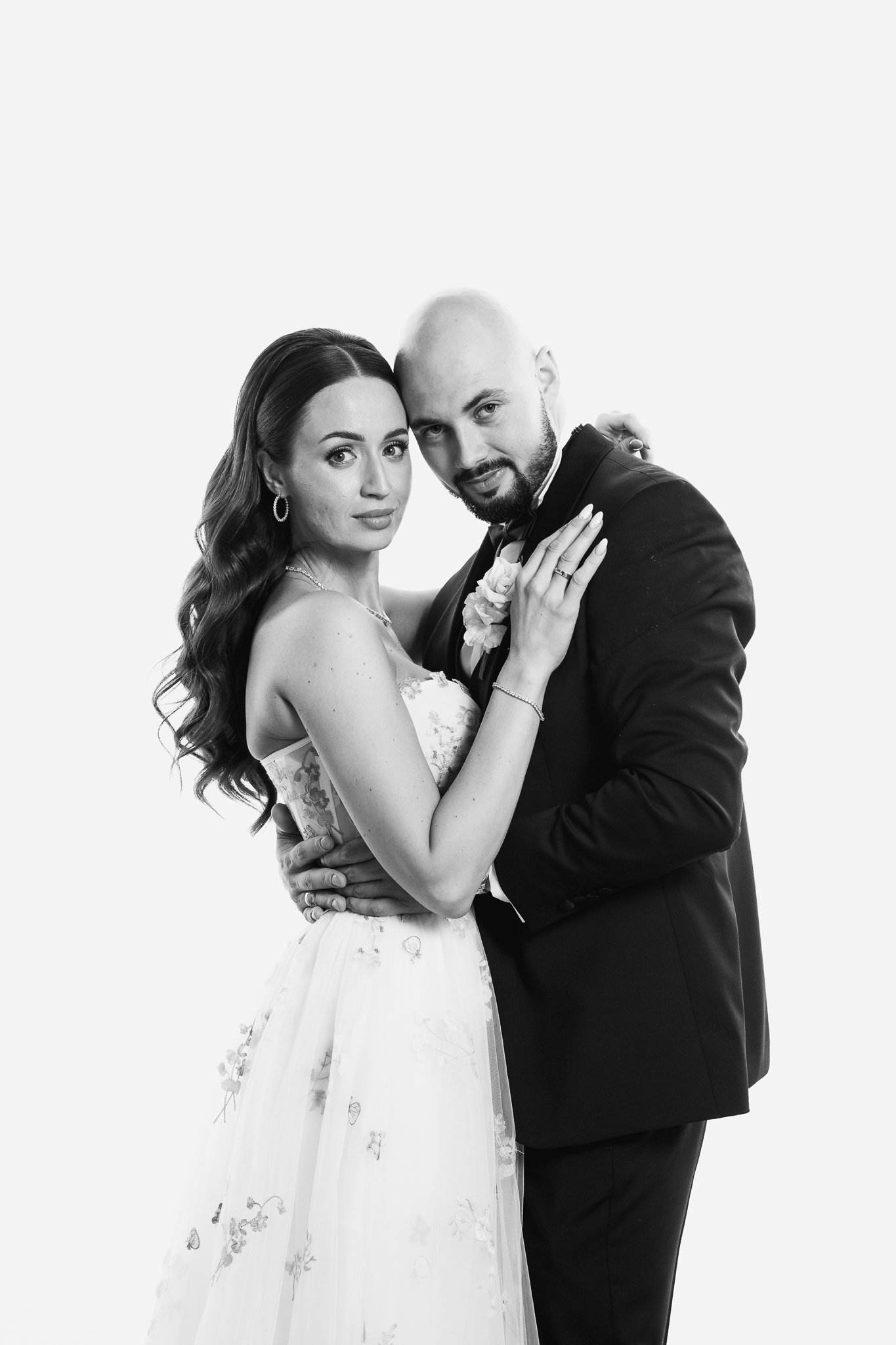 White studio portrety black&white na weselu