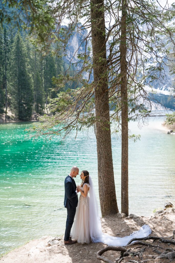 Sesja ślubna we Włoszech, w Dolomitach, Para Młoda